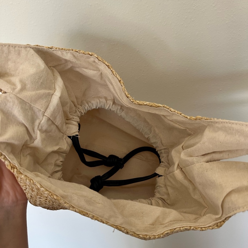 Tan Raffia Knot Bag - Picture 2 of 2